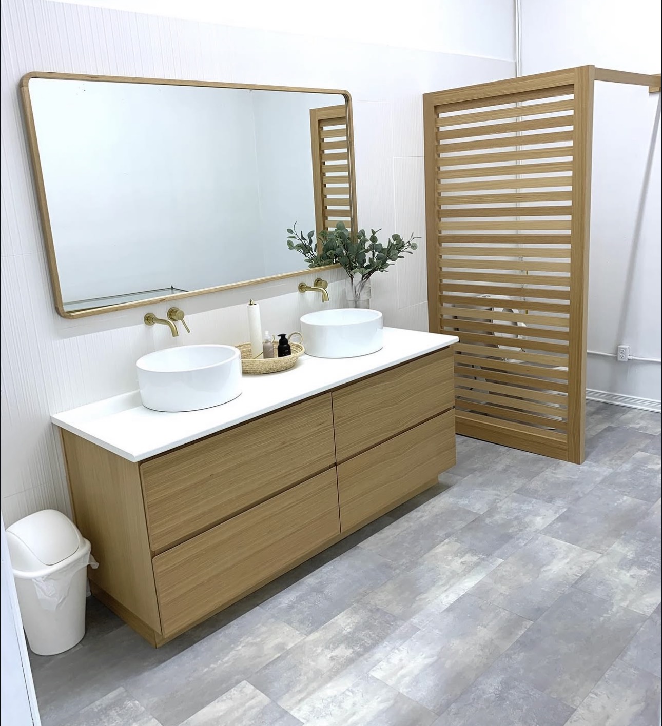 Professional bathroom deep cleaning service, GTA